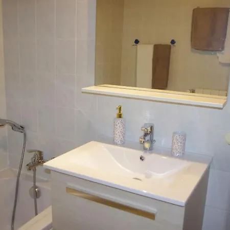 Gite La Tuilerie Holiday home *
